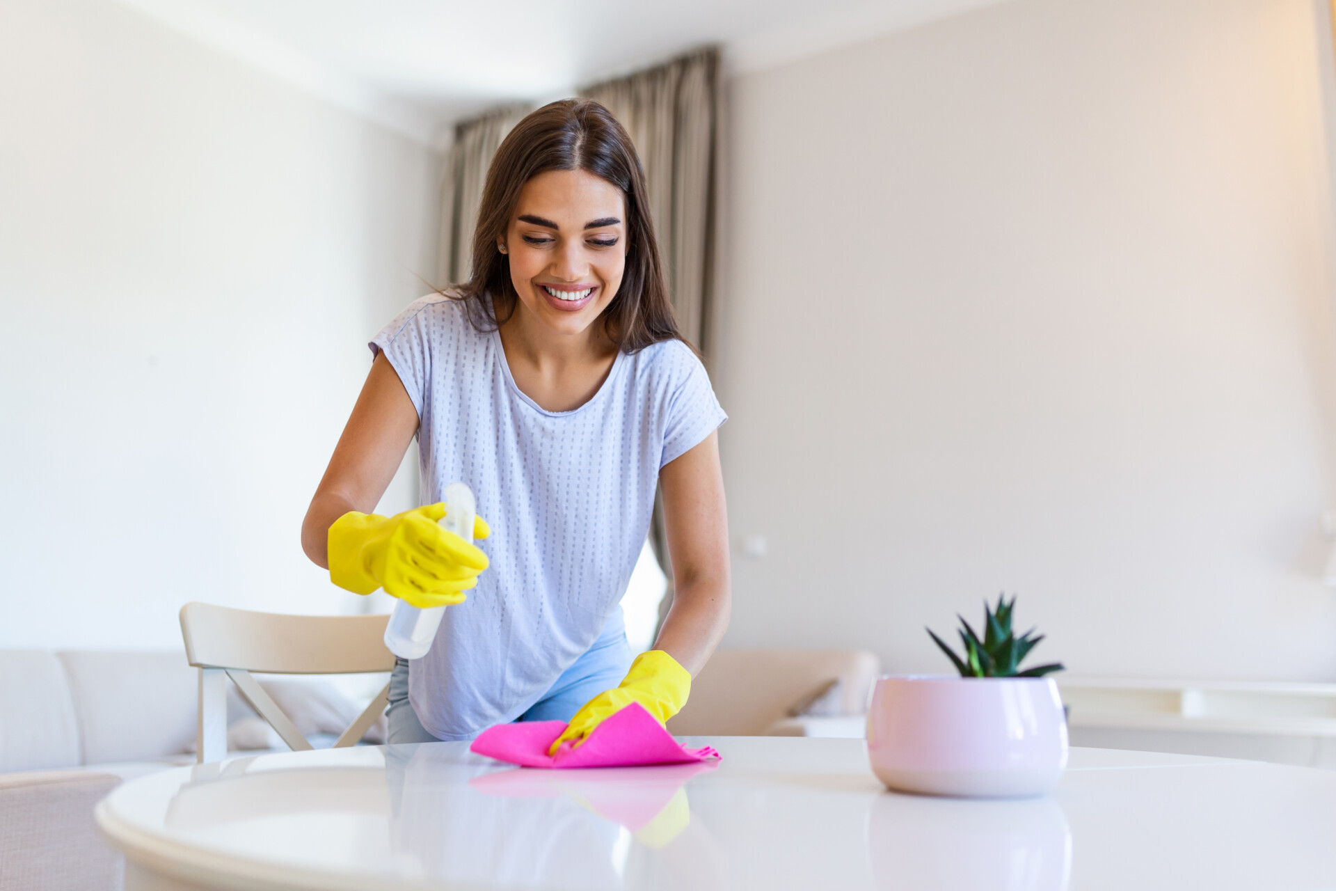 cleaning-tips-and-tricks-from-a-professional