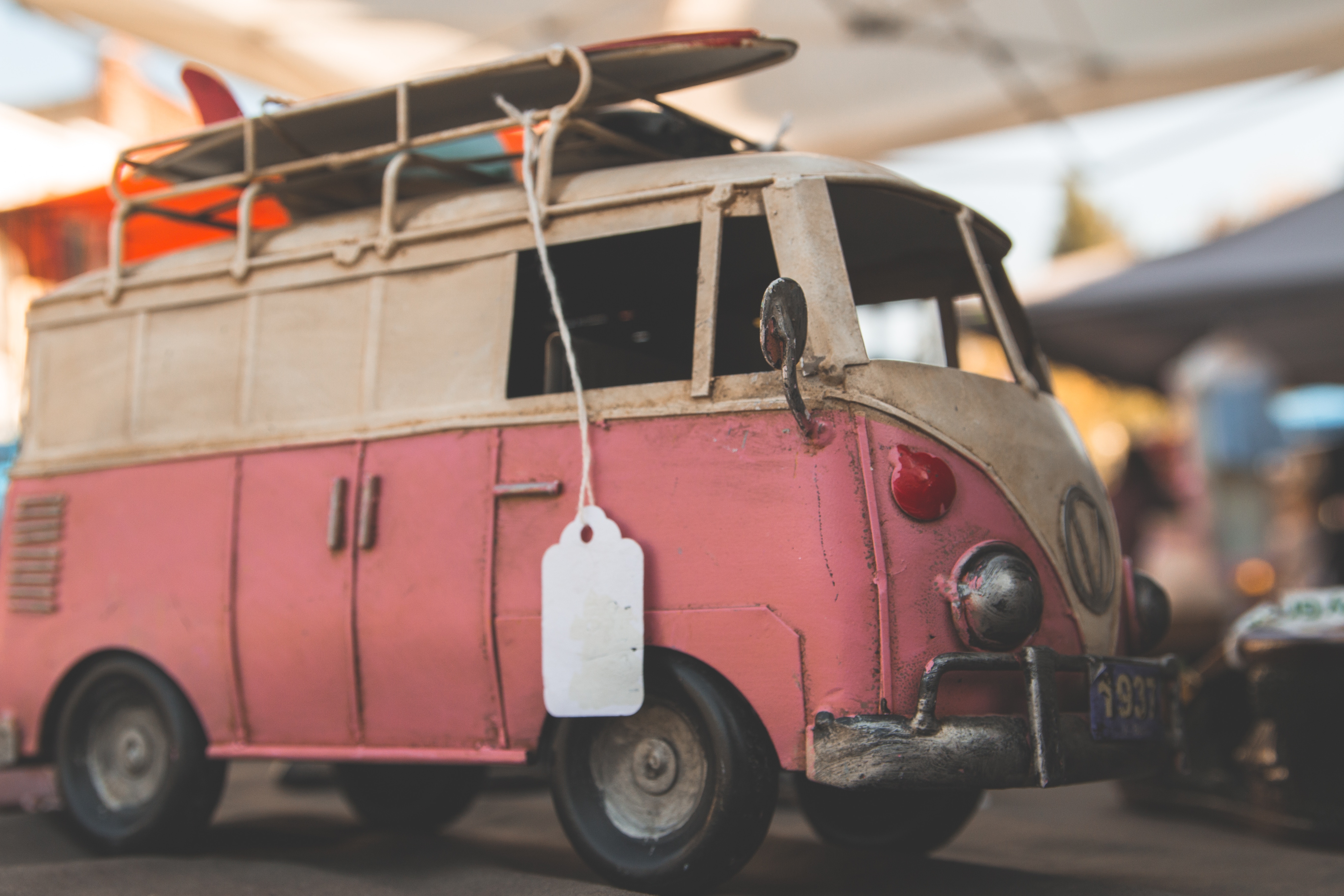 8 Tips to Get Organized for Your Summer Garage Sale